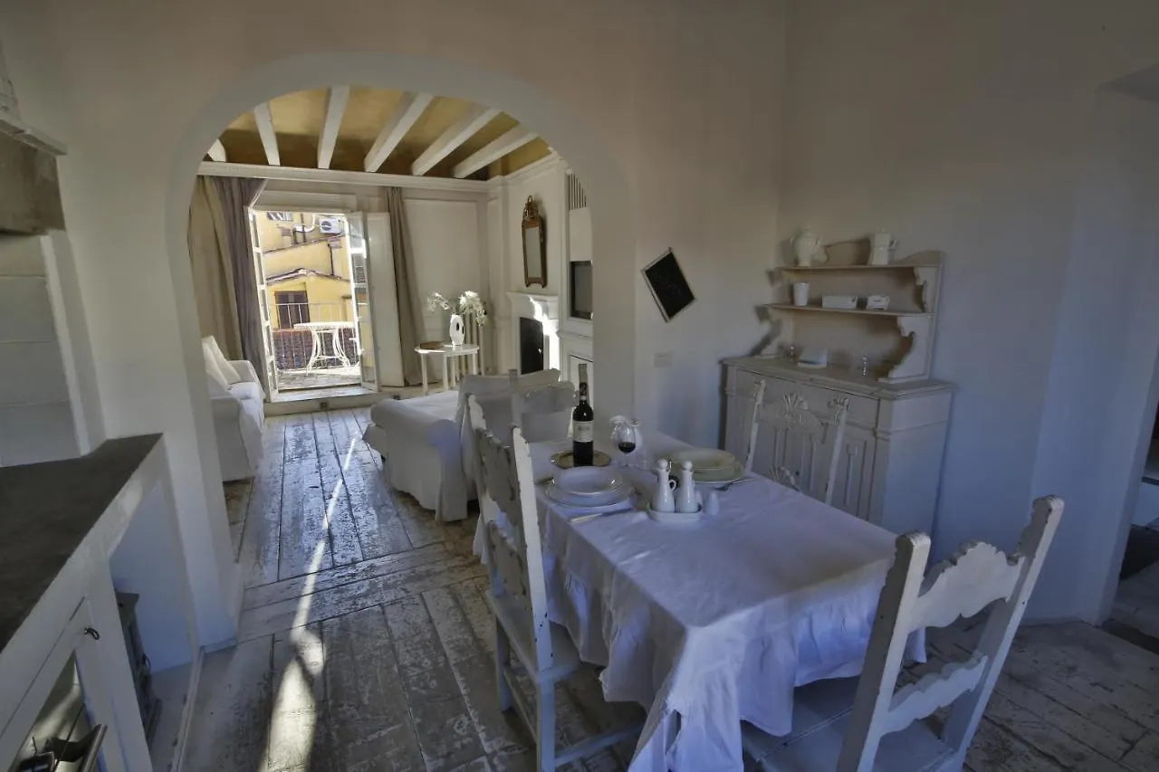 White Home By Mmega Florence
