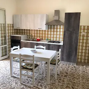 Marina Appartamento Venetico