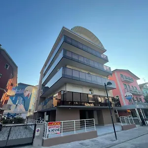 Woody Penthouse Sea View - Agenzia Cocal Appartamento Caorle